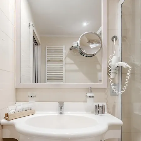 Hotel Hotiday Collection - Torbole Torbole Sul Garda